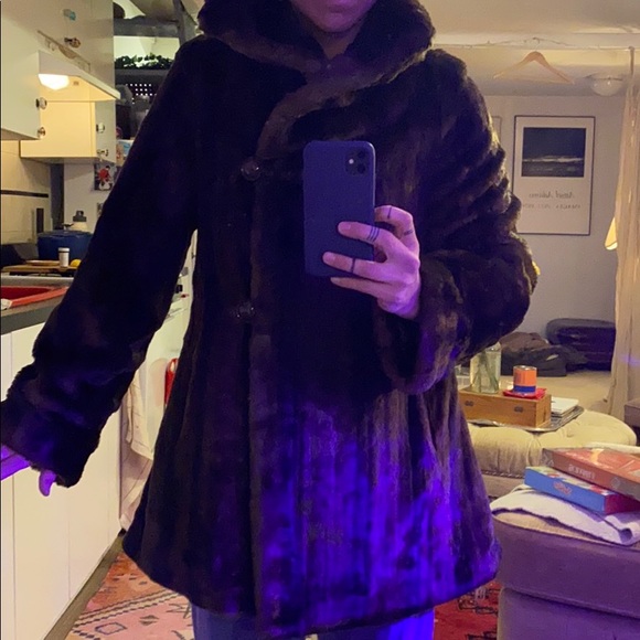 JONES NEW YORK faux fur coat - Picture 7 of 11